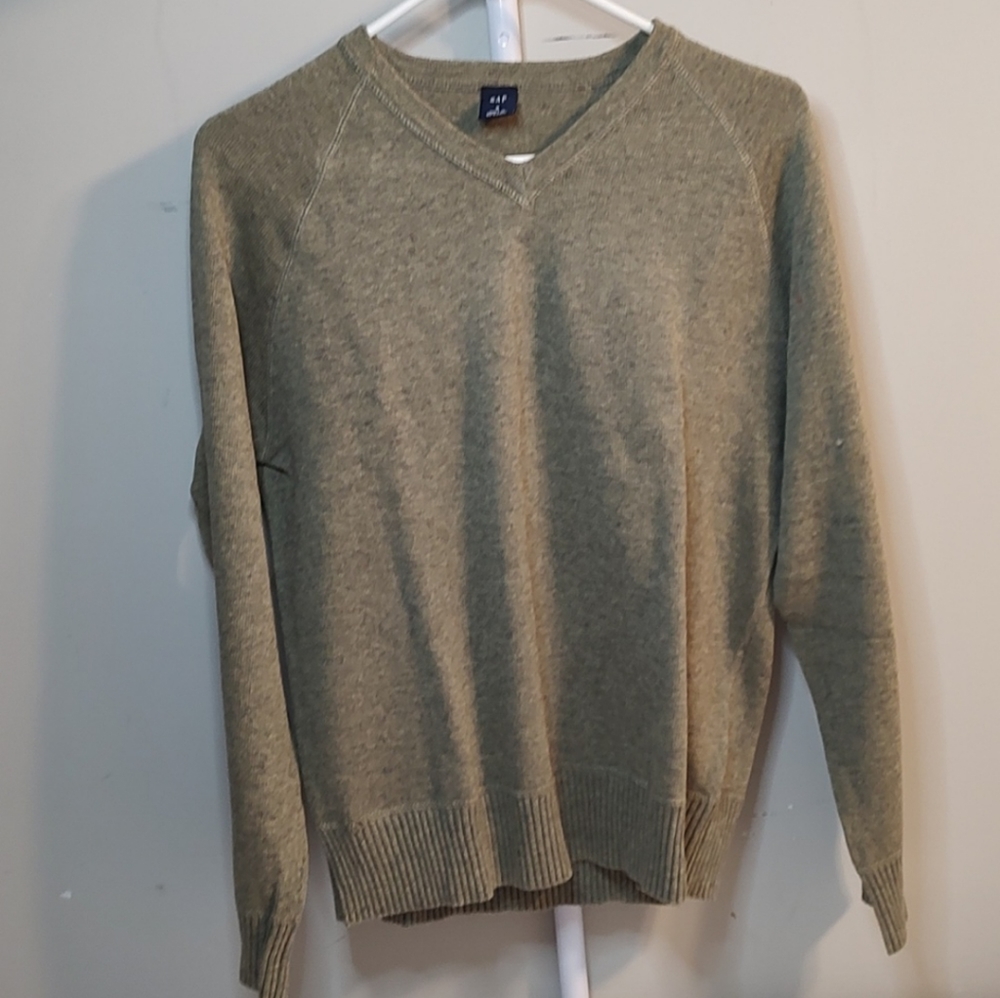GAP •  Green Grey V-Neck Sweater size small pre-loved